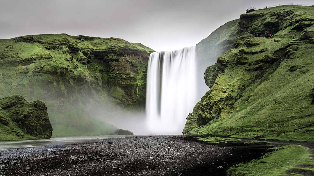Private South Coast Tour and Glacier Hike